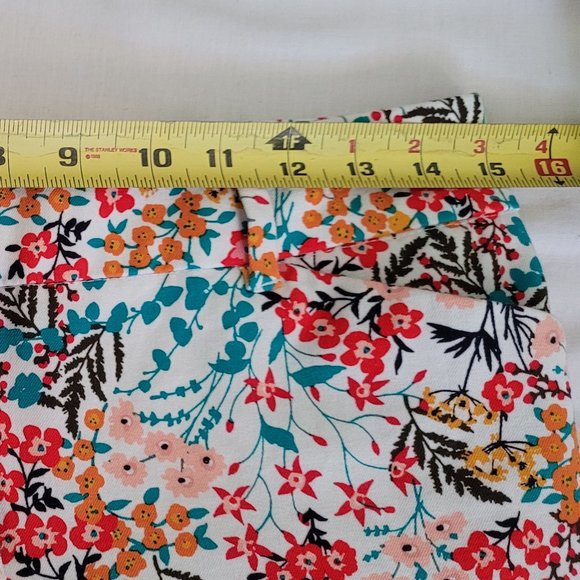 NY and C Floral stretch  pants - Picture 3 of 9